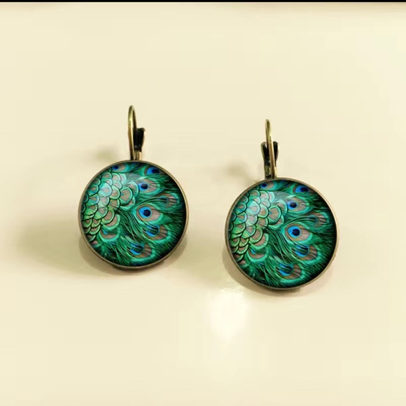 🌺 Peacock gem earrings in bronze ✨ NIB - Picture 3 of 3